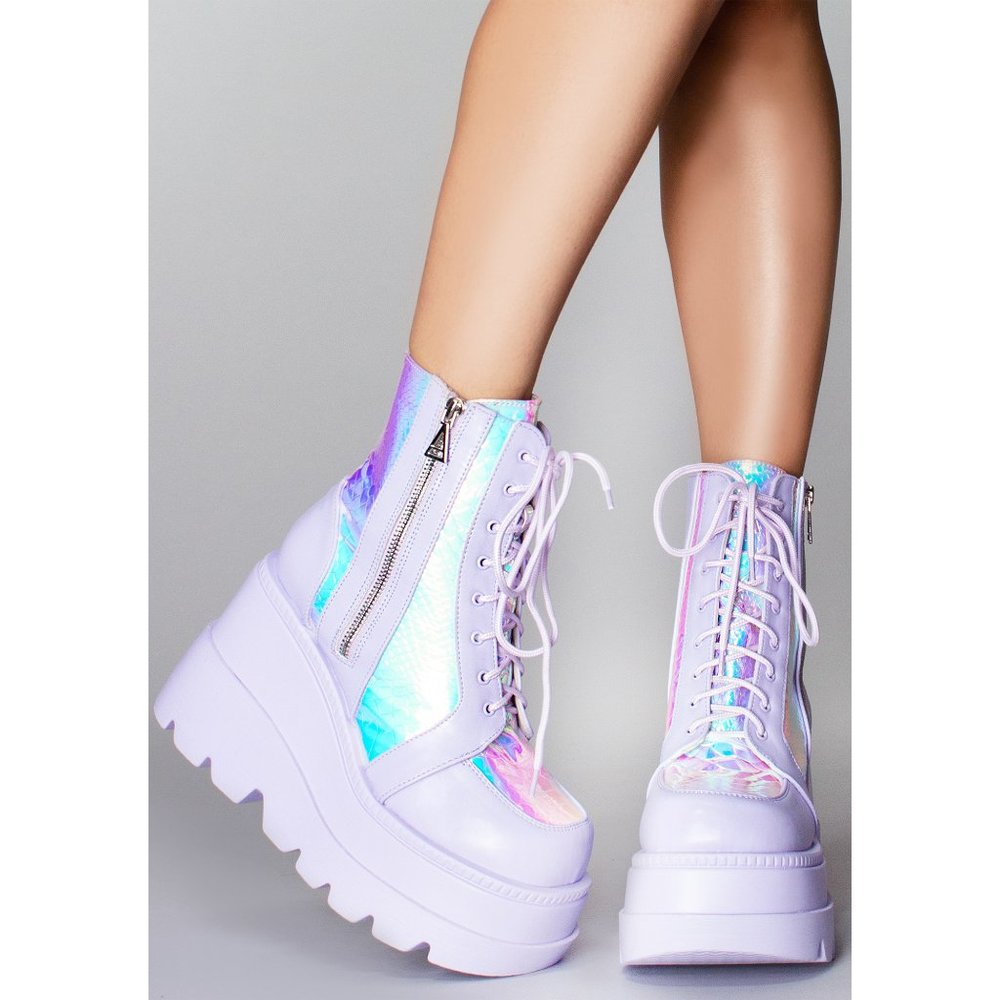 LASR Fairy Kiss Platform Boots